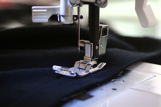 enhebrado de maquina de coser