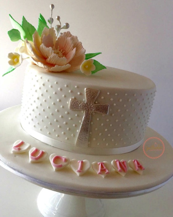 Ideas para decorar tortas de bautizo 5
